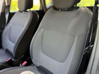 RENAULT CAPTUR 1.5 Captur Dynamique S Nav dCi Auto 5dr