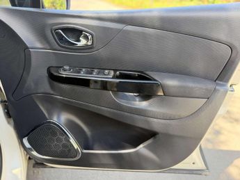 RENAULT CAPTUR 1.5 Captur Dynamique S Nav dCi Auto 5dr