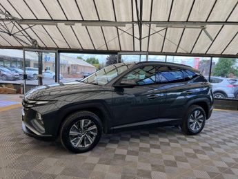 HYUNDAI TUCSON 1.6 Tucson SE Connect TGDi HEV Auto 5dr