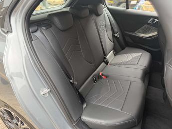 BMW 1 SERIES 1.5 120 M Sport MHEV Auto 5dr