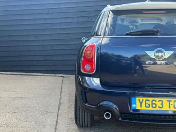 MINI COUNTRYMAN 2.0 Countryman Cooper SD Auto 5dr