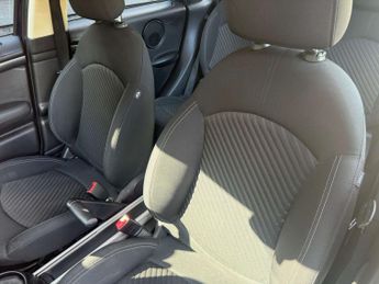 MINI COUNTRYMAN 2.0 Countryman Cooper SD Auto 5dr