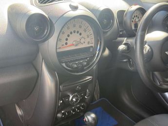 MINI COUNTRYMAN 2.0 Countryman Cooper SD Auto 5dr