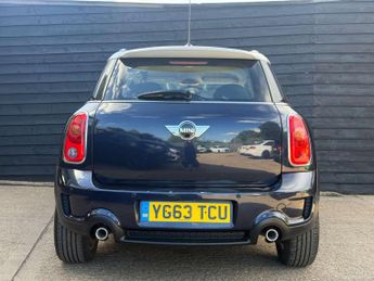 MINI COUNTRYMAN 2.0 Countryman Cooper SD Auto 5dr