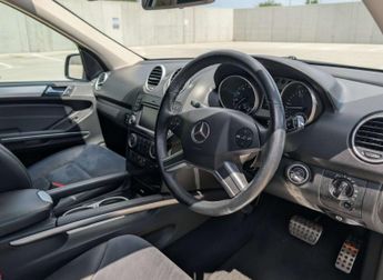 MERCEDES M-CLASS 3.0 ML 320 CDi Sport Auto 4WD 5dr