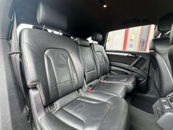 AUDI Q7 3.0 TDI V6 S line Plus SUV 5dr Diesel Tiptronic quattro Euro 5 (
