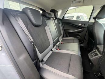 VAUXHALL GRANDLAND X 1.2 Grandland X SRi Nav T Automatic 5dr - NATIONAL DELIVERY*