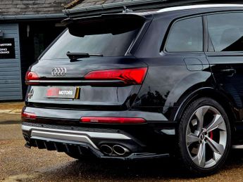 Audi SQ7 4.0 TDI V8 SUV 5dr Diesel Tiptronic quattro Euro 6 (s/s) (435 ps