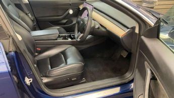 Tesla Model 3 Standard Range Plus Saloon 4dr Electric Auto RWD (241 bhp)