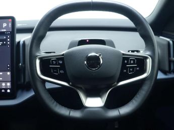 VOLVO EX30 Single Motor Extended Range 69kWh Plus SUV 5dr Electric Auto (27