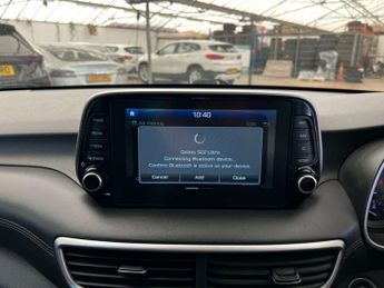 HYUNDAI TUCSON 1.6 Tucson Premium SE CRDi 2WD Semi-Auto 5dr