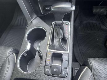Kia SPORTAGE 1.6 Sportage 4 CRDi ISG Semi-Auto 5dr