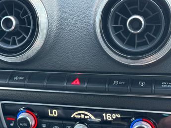 Audi S3 2.0 S3 TFSI Quattro Semi-Auto 4WD 4dr