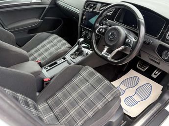 Volkswagen Golf 2.0 TDI GTD Hatchback 5dr Diesel DSG Euro 6 (s/s) (184 ps)