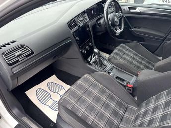 Volkswagen Golf 2.0 TDI GTD Hatchback 5dr Diesel DSG Euro 6 (s/s) (184 ps)