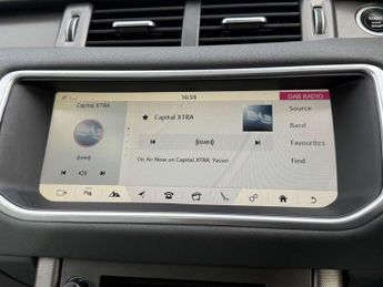 Land Rover Range Rover Evoque 2.0 TD4 HSE Dynamic SUV 5dr Diesel Auto 4WD Euro 6 (s/s) (180 ps
