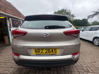 HYUNDAI TUCSON 1.7 Tucson SE Nav Blue Drive 2WD CRDi Semi-Auto 5dr