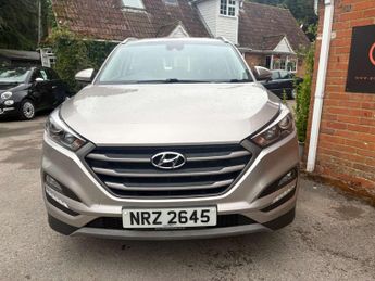 HYUNDAI TUCSON 1.7 Tucson SE Nav Blue Drive 2WD CRDi Semi-Auto 5dr