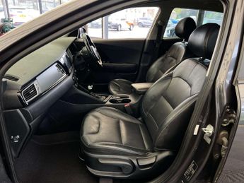 KIA NIRO 1.6 Niro 3 PHEV Semi-Auto 5dr