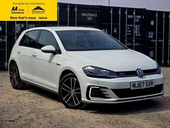 Volkswagen Golf 1.4 TSI 8.7kWh GTE Hatchback 5dr Petrol Plug-in Hybrid DSG Euro 