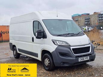 Peugeot Boxer 2.0 BlueHDi 335 Professional Panel Van 5dr Diesel Manual L2 H2 E