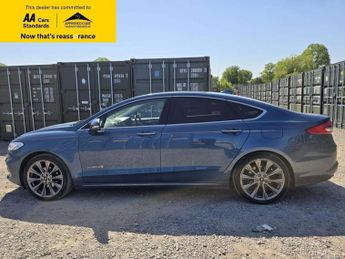 Ford Mondeo 2.0 TiVCT Vignale Saloon 4dr Petrol Hybrid CVT Euro 6 (s/s) (187
