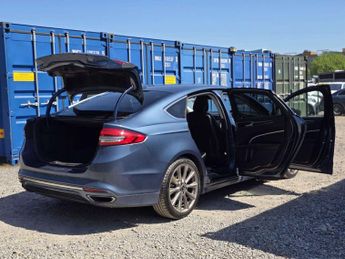 Ford Mondeo 2.0 TiVCT Vignale Saloon 4dr Petrol Hybrid CVT Euro 6 (s/s) (187