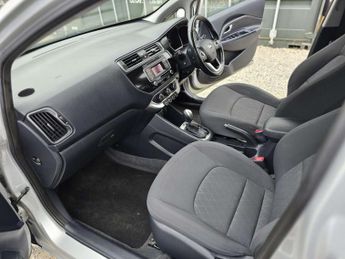 Kia Rio 1.4 2 Hatchback 5dr Petrol Auto Euro 6 (107 bhp)