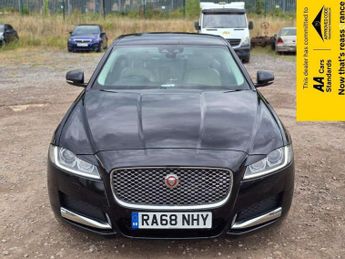 Jaguar XF 2.0d Portfolio Saloon 4dr Diesel Auto Euro 6 (s/s) (163 ps)