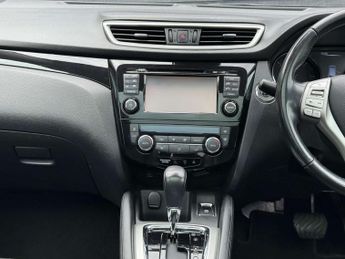 NISSAN QASHQAI 1.6 Qashqai Tekna dCi CVT 5dr