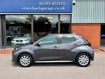 TOYOTA YARIS 1.5 Yaris Icon HEV CVT 5dr
