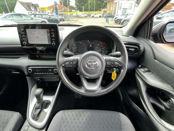 TOYOTA YARIS 1.5 Yaris Icon HEV CVT 5dr