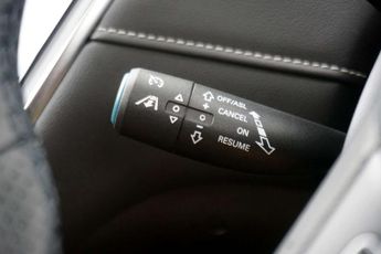 MG MG5 61.1kWh Excite Long Range Estate 5dr Electric Auto (156 ps)