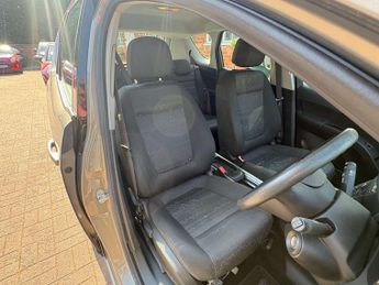 VAUXHALL MERIVA 1.4 Meriva Exclusive AC Auto 5dr