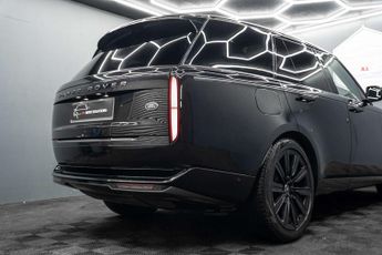 LAND ROVER RANGE ROVER 3.0 Range Rover SV Autobiography D MHEV Auto 4WD 5dr