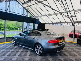 JAGUAR XE 2.0 XE R-Sport D Auto 4dr