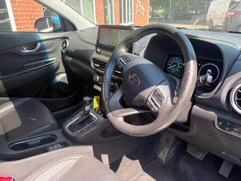 HYUNDAI KONA 1.6 Kona Ultimate GDi HEV Semi-Auto 5dr
