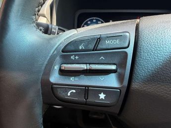 HYUNDAI KONA 1.6 Kona Ultimate GDi HEV Semi-Auto 5dr