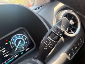 HYUNDAI KONA 1.6 Kona Ultimate GDi HEV Semi-Auto 5dr