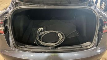 TESLA MODEL 3 Model 3 Performance AWD 4WD 4dr