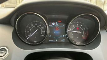 JAGUAR E-PACE 2.0 E-PACE AWD Auto 4WD 5dr
