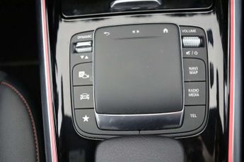 Mercedes-Benz EQA EQA 350 66.5kWh AMG Line SUV 5dr Electric Auto 4MATIC (292 ps)