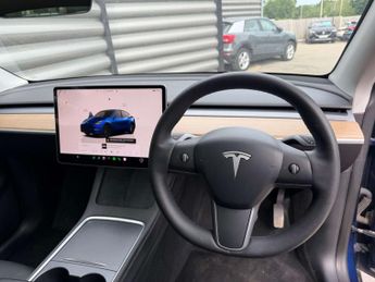 TESLA MODEL Y Model Y RWD 5dr