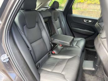 VOLVO XC60 2.0 XC60 Core T6 Recharge AWD Auto 4WD 5dr
