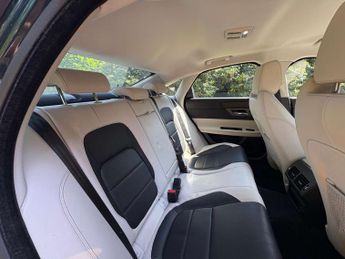 JAGUAR XF 3.0 XF V6 S D Auto 4dr