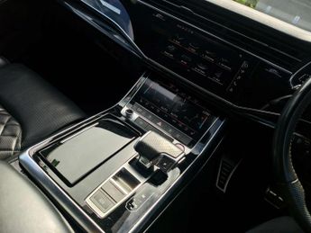 Audi SQ7 4.0 TDI V8 Vorsprung SUV 5dr Diesel Tiptronic quattro Euro 6 (s/