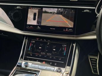Audi Q8 3.0 TFSI V6 55 S line SUV 5dr Petrol Tiptronic quattro Euro 6 (s