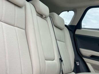 Land Rover RANGE ROVER EVOQUE 2.2 Range Rover Evoque Dynamic SD4 Auto 4WD 5dr