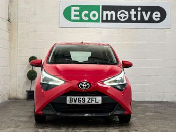 Toyota AYGO 1.0 VVT-i x-play x-shift Euro 6 5dr