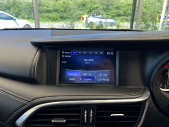 INFINITI Q30 2.1 Q30 Premium Tech D AWD Auto 4WD 5dr